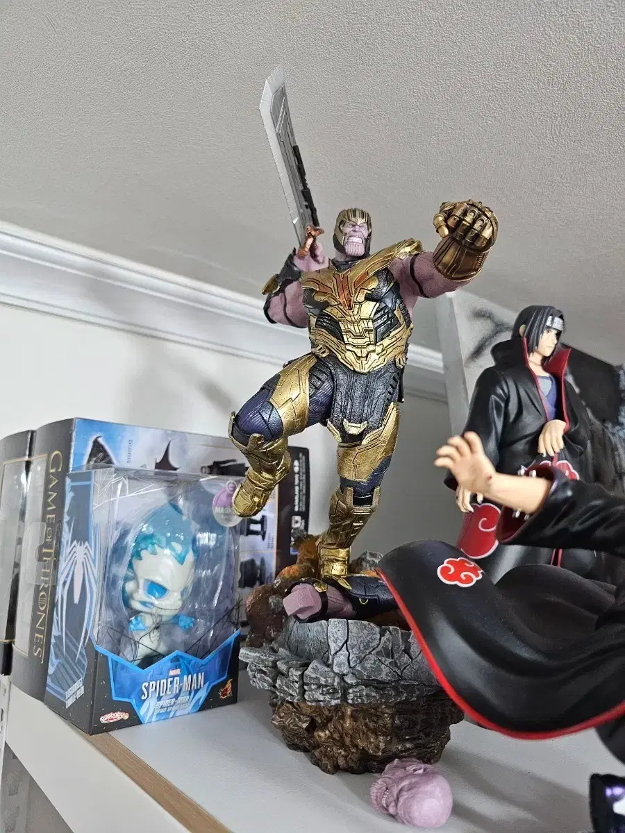 Iron Studio Thanos Figure