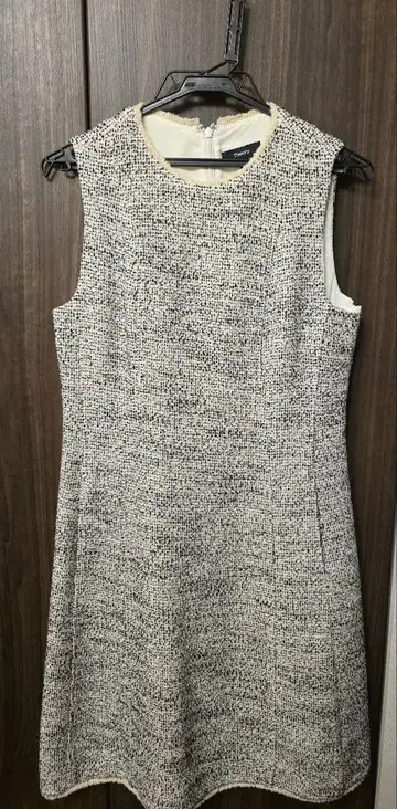 Theory 슬리브리스 무릎 기장 원피스 2