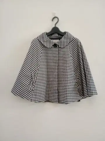 쿠튀르 브로치 Couture Brooch 케이프 코트 판초