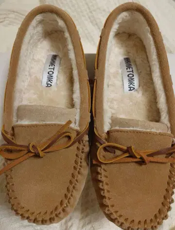 MINNETONKA Cally II 모카신 7M 시나몬
