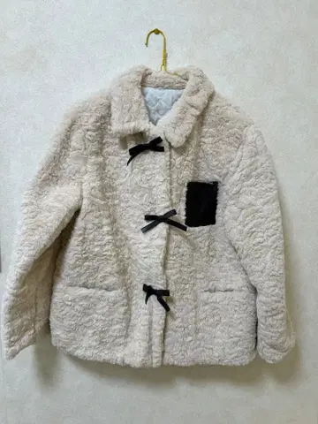 nugu 보아 자켓 크림색