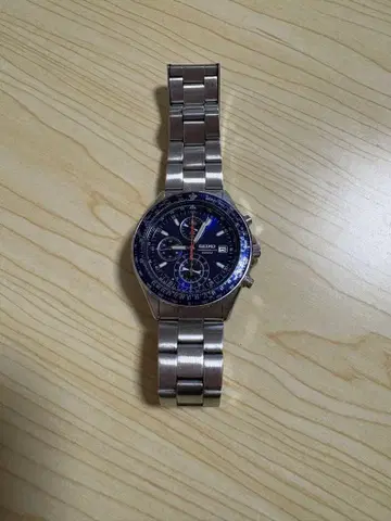 세이코 크로노그래프 스테인리스 스틸 시계