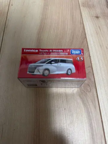 토미카 도요타 알파드 1/43