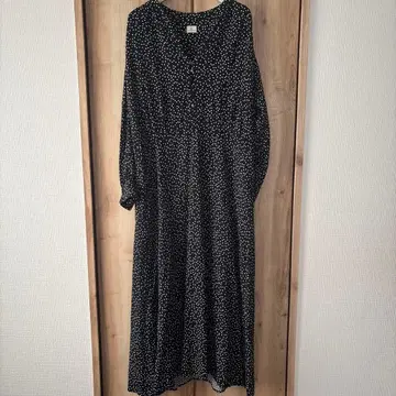 그린 레이블 릴랙싱 V넥 맥시 원피스