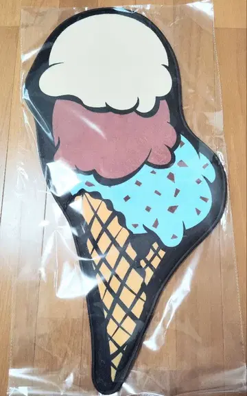 니시키도 료 업그레이드 아이스크림 러그 매트