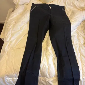 캘러웨이 블랙 슬림핏 팬츠 스트라이프