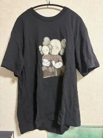 유니클로 카우스 콜라보 T셔츠 XXL (유니클로 카우스 콜라보 T셔츠)