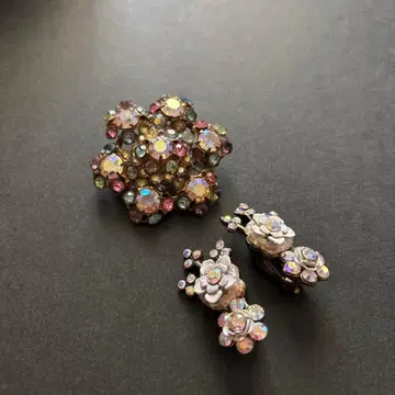 빈티지풍 꽃 모티브 브로치 귀찌 세트