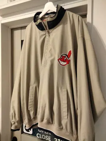 인디언즈 자수 로고 나일론 자켓 하프 지퍼