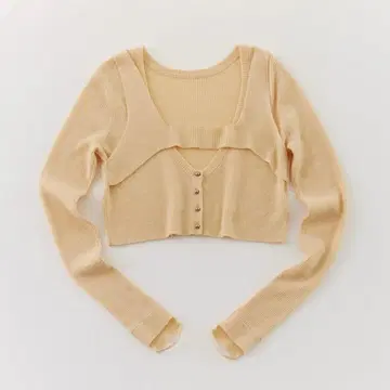 a ccordion LAYERED TOPS SET 24AWAC-002