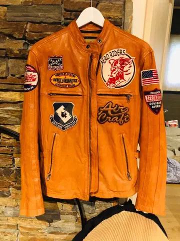 AVIREX 싱글 라이더 자켓 M 사이즈