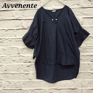 아베넨테 키넥풍 반팔 블라우스 변형 퍼프 슬리브 펄 네이비