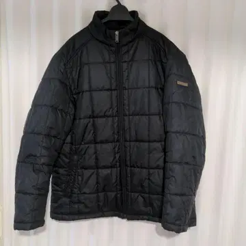 블랙 퀼팅 다운 자켓