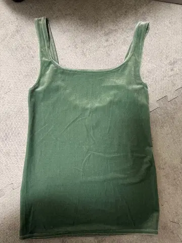 SIMONE WILD 그린 벨로아 탱크탑