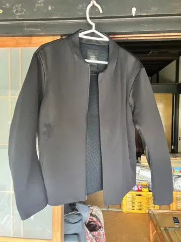 데상트 오르테라인 칼라리스 스트레치 블루종