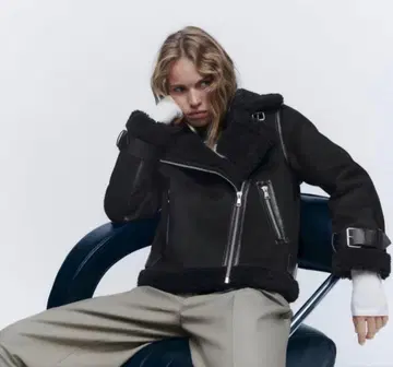 ZARA 블랙 보아 라이더 자켓