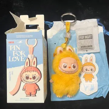 [정품] [Y] 라부부 Labubu 알파벳