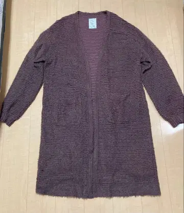 브라운 가디건 스트라이프 안쪽 포켓 부착