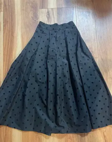 생일 농구화 도트 무늬 플레어 스커트