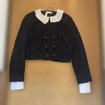 MADISONBLUE 노카라 크롭 자켓