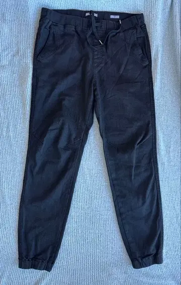 BAYFLOW 블랙 조거 팬츠