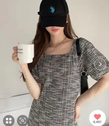 Ada. 컷 트위드 퍼프 슬리브 스퀘어 넥 원피스