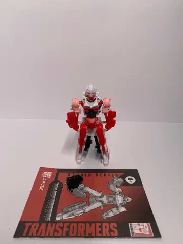 ss 아시, 트랜스포머, 스튜디오 시리즈