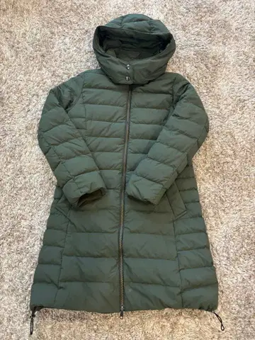 무인양품 올리브 카키 다운 자켓