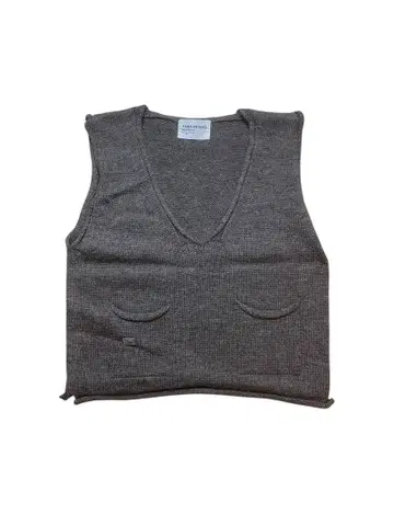 키제니아 테른츠 23AW 울 니트 베스트 새상품급