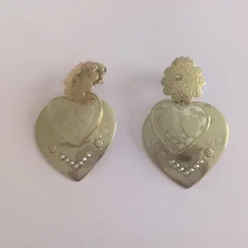 gAS BIJOUX 하트형 귀걸이 ( 골드 )