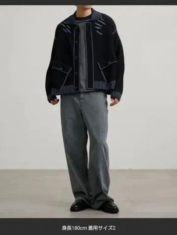 PUBLIC TOKYO 그래피티 니트 블루종