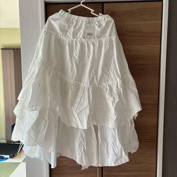 RODEO CROWNS 화이트 캉캉 스커트 FREE