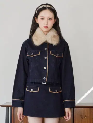 NICE CLAUP 인조 모피 옷깃 파이핑 자켓