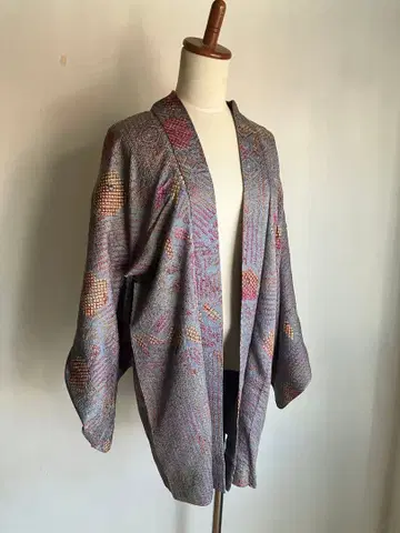 주름 넉넉한 겉옷