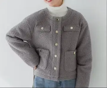 COCA 보아 골드 버튼 자켓