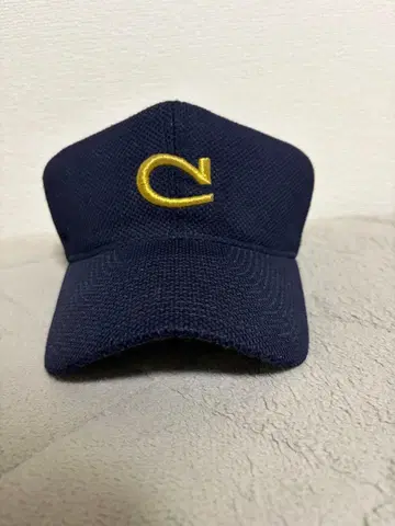 중쿄가쿠인대학 경식야구부 오픈전 유니폼 모자
