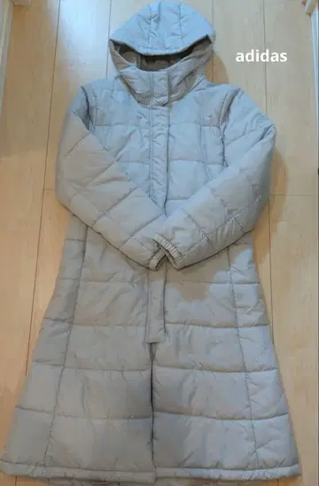 adidas 라이트 그레이 벤치 코트