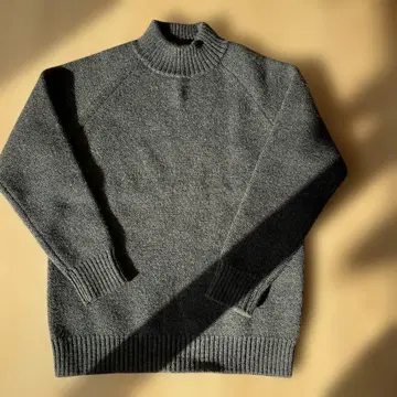 EEL Nordic Highneck 스웨터 S 사이즈