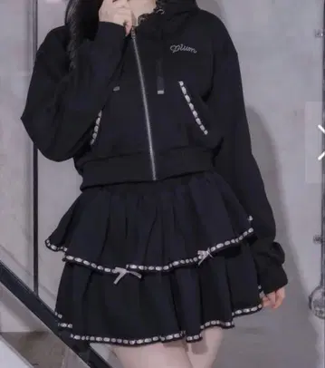 pium 사다리 레이스 프릴 후드티 세트