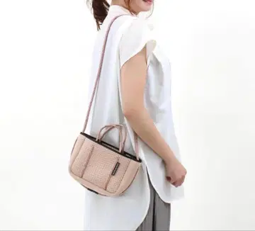 스테이트 오브 에스케이프 미니 숄더백