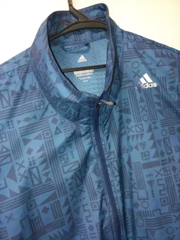adidas 파랑 기하학 패턴 풀 집업 우비