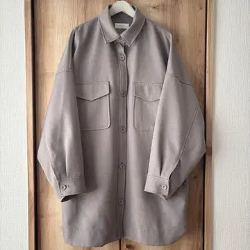 emmi 오버 사이즈 그레이 셔츠 자켓