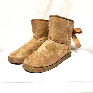 외관 새상품급 어그 부츠 리본 포함 숏 보아 카멜 24cm