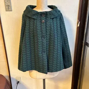 다크 그린 하트 무늬 코트 M 사이즈