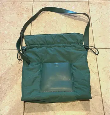 ear PAPILLONNER [발수] 복조리형 숄더백 그린