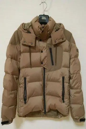 TATRAS R 라인 다운 자켓