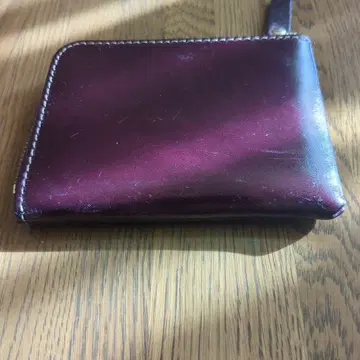 버건디 가죽 코인 케이스