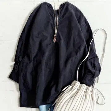 새상품급  BELPER 면린넨 밴드 카라 개더 V넥 블라우스 블랙