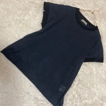 MARGARET HOWELL 반팔 니트 네이비 2 심플 돌려입기