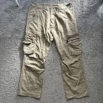 kissmark 카모플라쥬 카고 팬츠 Y2K gimmick 카모 무늬